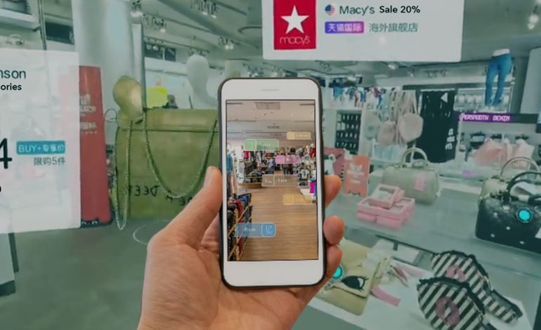 Exploring the Integration of AR Technology in Online Stores